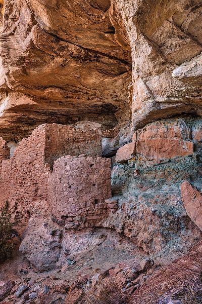 Ford, John 아티스트의 Little Westwater Ruin-Canyonlands National Park-Utah작품입니다.
